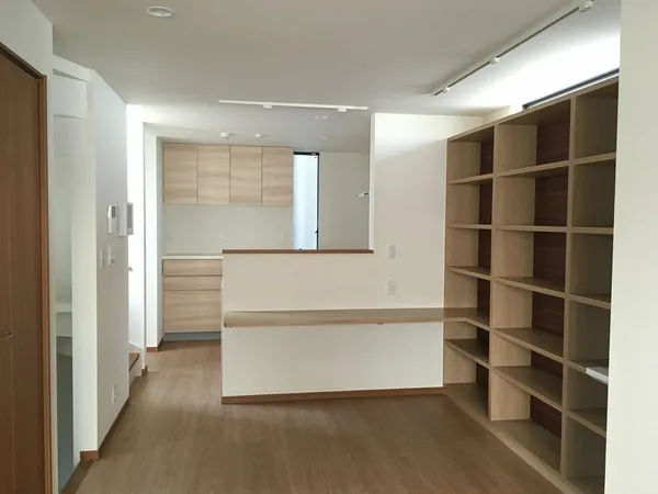 ※賃借人入居前写真