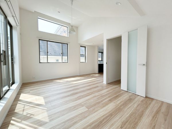 杉並区高円寺北3丁目 戸建 リビング