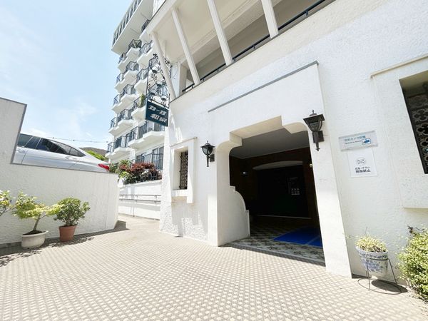 カーサ和泉 エントランス