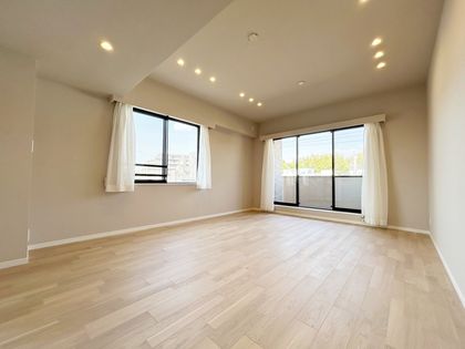 ホームズ杉並阿佐ヶ谷 リビング