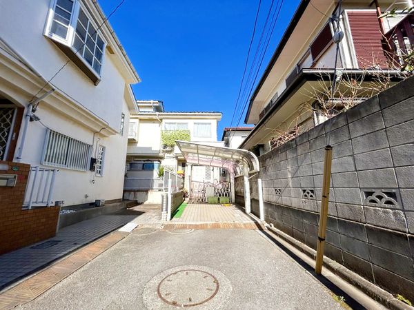 上高井戸2丁目 土地 前面道路含む外観 上高井戸2丁目 土地 前面道路含む外観