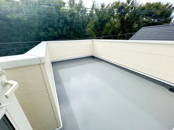 ルーフバルコニー