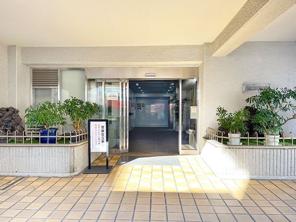 ハイネス富士見ヶ丘 エントランス ハイネス富士見ヶ丘 エントランス