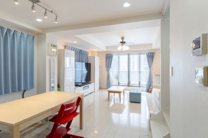 中野区東中野1丁目 戸建 リビング