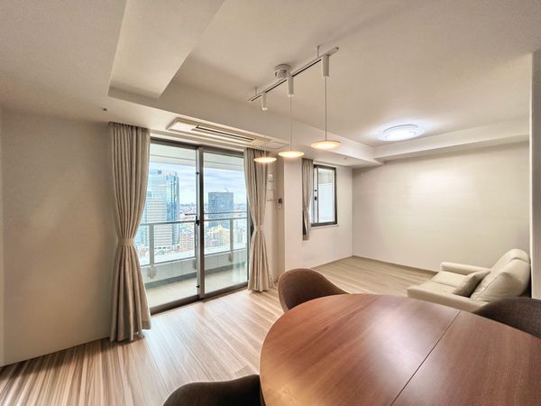 ザ・パークハウス西新宿タワー60 リビング ザ・パークハウス西新宿タワー60 リビング