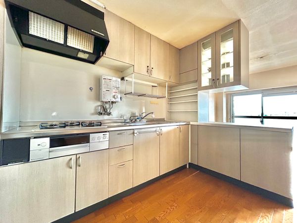 南台ヒルズ キッチン