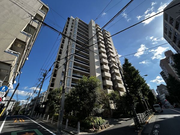 ザ・パークハウス中野富士見町 外観