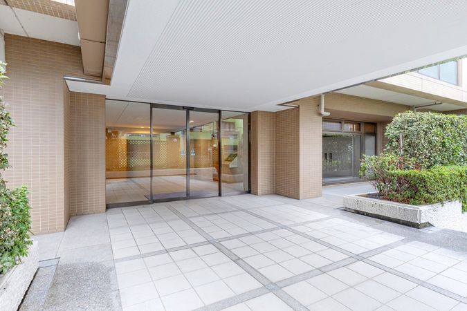 パーク・ハイム中野坂上 エントランス