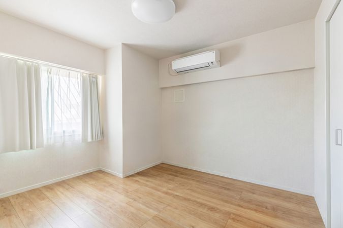 サニーコート東中野 洋室