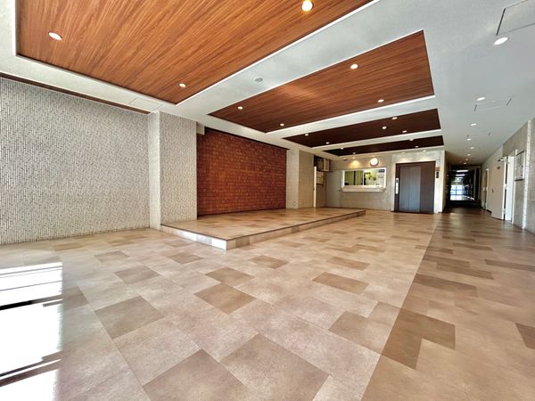 シャンボール新中野 エントランス