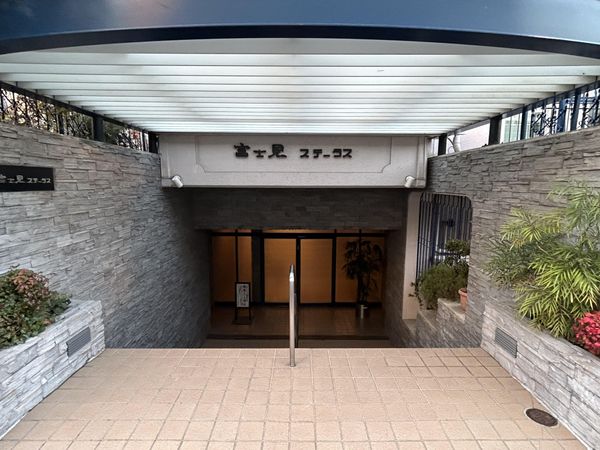 富士見ステータス エントランス 富士見ステータス エントランス