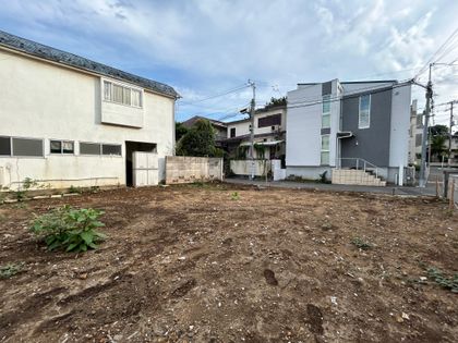 中野区大和町4丁目 売地 1区画 前面道路含む外観