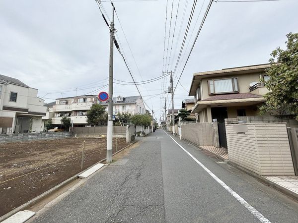 中野区若宮2丁目 土地 B区画 前面道路含む外観 中野区若宮2丁目 土地 B区画 前面道路含む外観