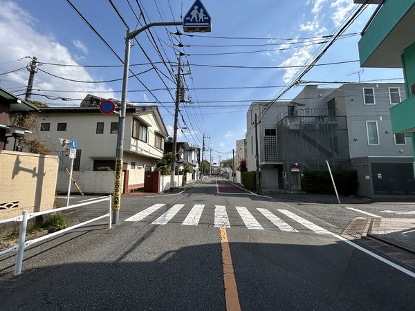 中野区松が丘2丁目 土地 前面道路含む外観