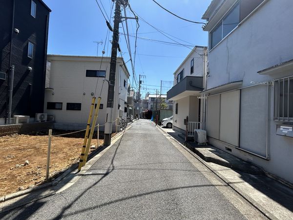 中野区中野1丁目 土地 前面道路含む外観 中野区中野1丁目 土地 前面道路含む外観