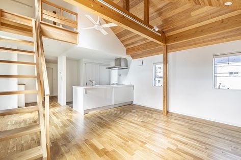 中野区中央4丁目 戸建 リビング