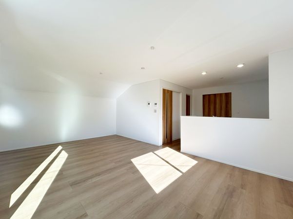 中野区沼袋2丁目 新築戸建 リビング