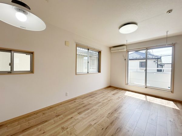 中野区野方6丁目 戸建 リビング