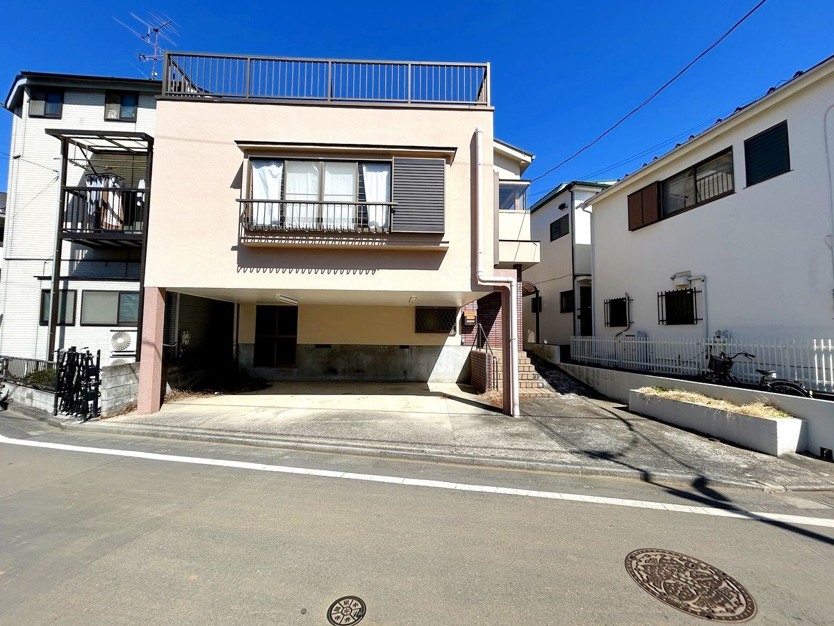 中野区野方3丁目 新築戸建 B号棟 前面道路含む外観 前面道路含む外観