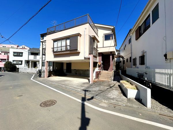 中野区野方3丁目 新築戸建 B号棟 前面道路含む外観 前面道路含む外観