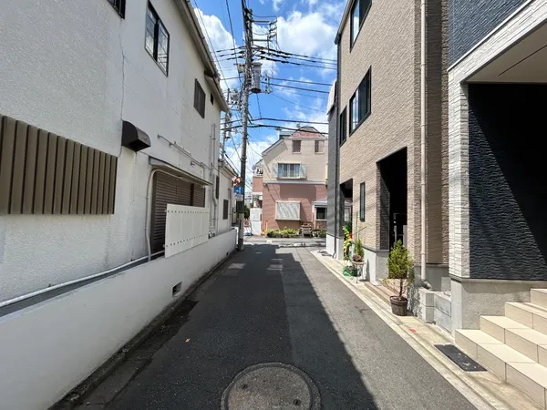 南側前面道路