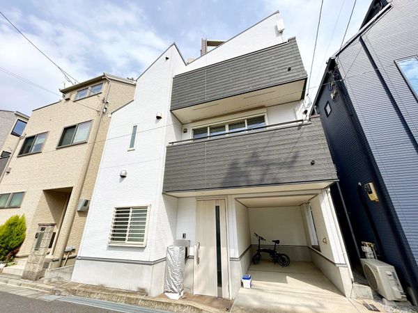 中野区野方2丁目 戸建 リビング
