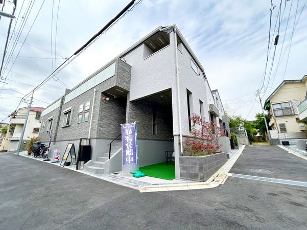 【新築】中野区上高田1丁目戸建 C号棟 外観 【新築】中野区上高田1丁目戸建 C号棟 外観