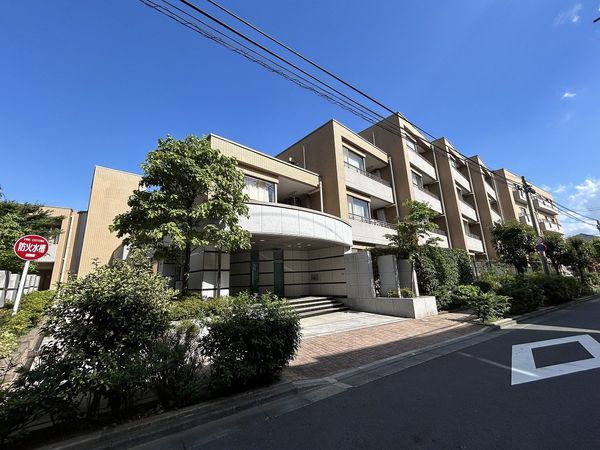 ディアクオーレ中野文園 外観