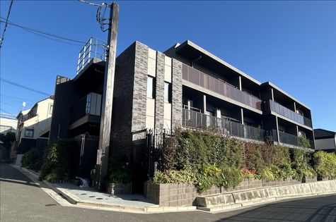 オープンレジデンシア中野平和の森公園テラス 外観