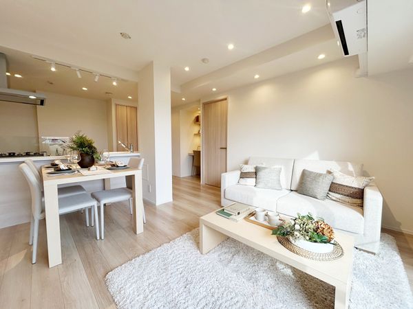 中野桃園シティハウス リビング