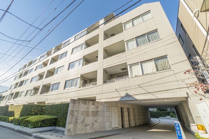 アールヴェール中野 外観