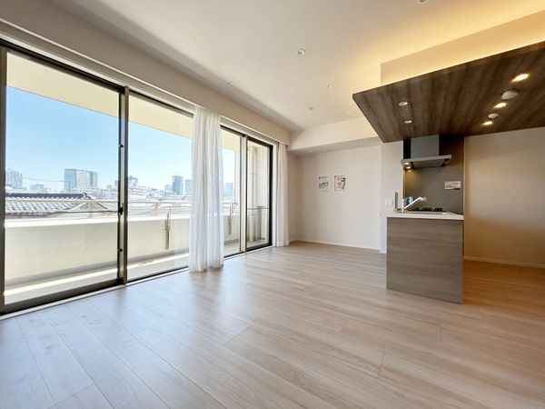 マスターテラス中野平和の森公園 リビング