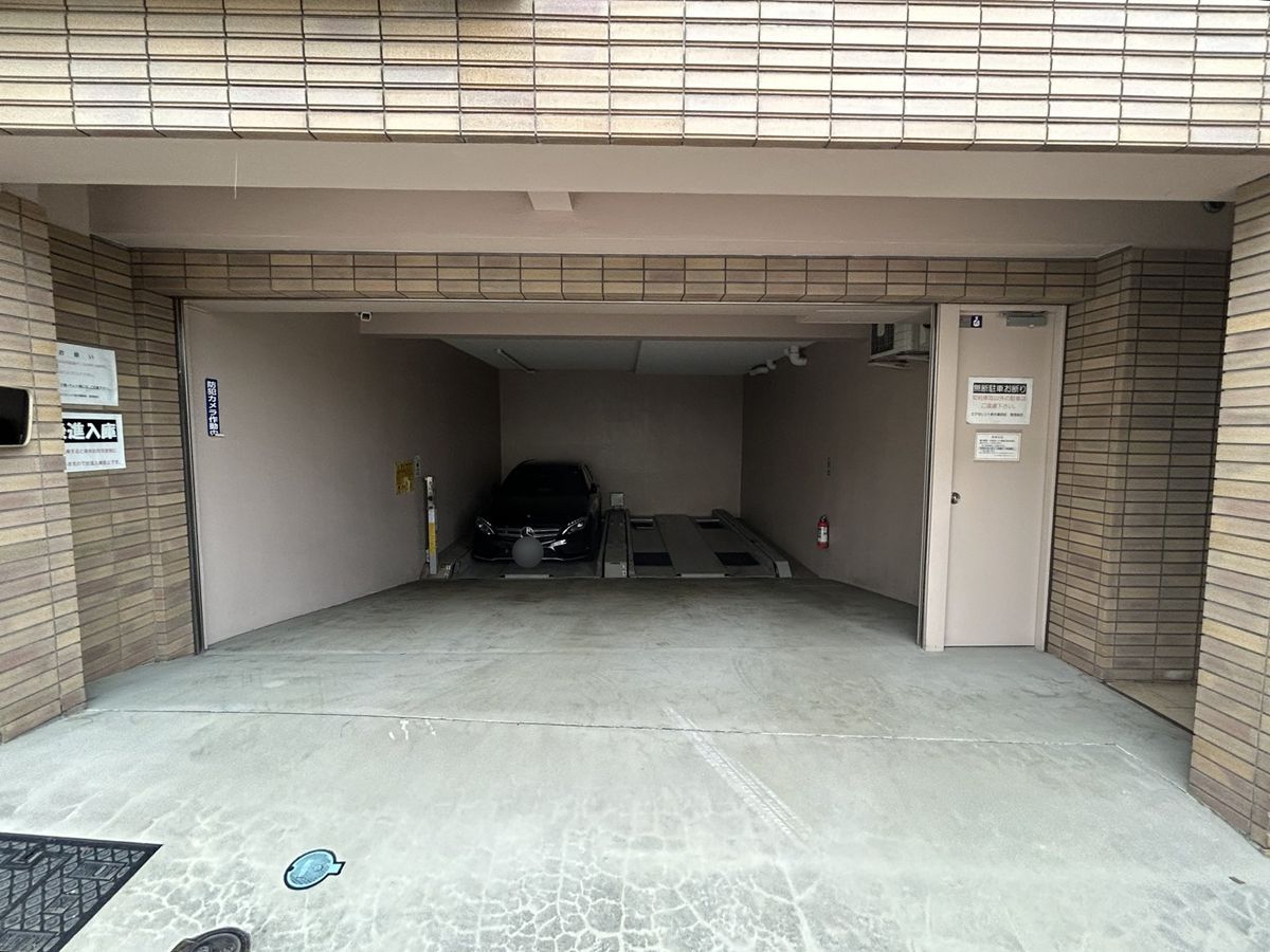 エクセレント新井薬師前 駐車場 駐車場