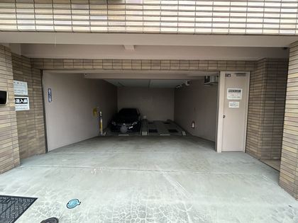 エクセレント新井薬師前 駐車場 駐車場