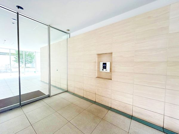 グランウェリス瀬田 エントランス グランウェリス瀬田 エントランス