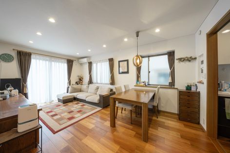 世田谷区上祖師谷3丁目 戸建 リビング