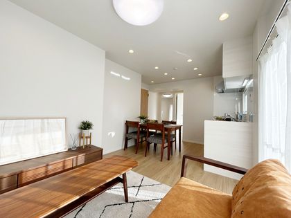 ドミール烏山 リビング