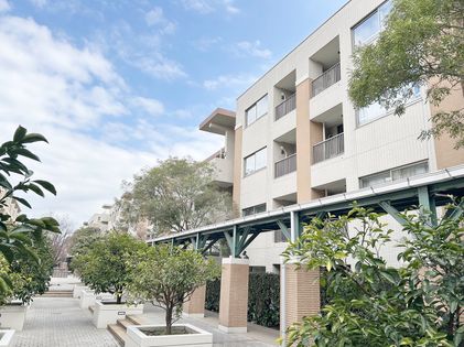 パークホームズ千歳烏山ガーデンズコート EAST棟 外観