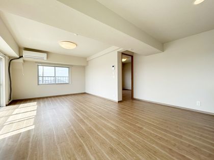 トーエイ高井戸 リビング