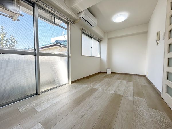 ドルチェカストル南烏山 室内