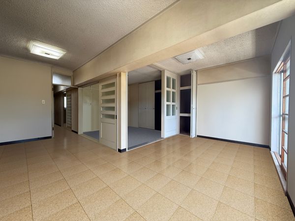 給田南住宅 2号棟 リビング