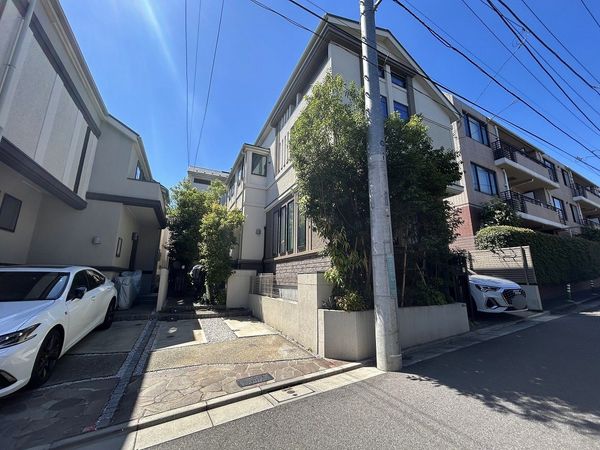 世田谷区梅丘3丁目 戸建 外観 世田谷区梅丘3丁目 戸建 外観