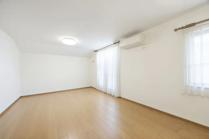 リビング(空室リフォームイメージ) ※画像は実際の室内写真および間取り図をもとに、CGにて再現した「空室リフォームイメージ」であり、実際とは多少異なります。