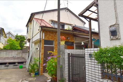世田谷区代沢2丁目賃貸付き戸建 外観
