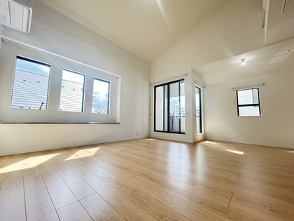 世田谷区梅丘3丁目 戸建 リビング