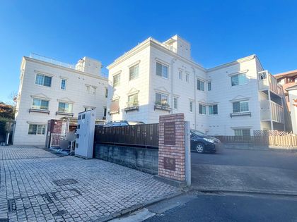 ユーロコート梅ヶ丘 外観