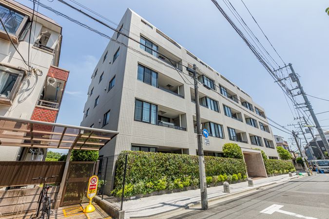 マストレジデンス世田谷代田 外観