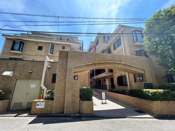 ライオンズマンション喜多見 外観