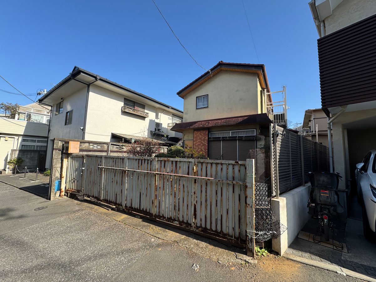渋谷区富ヶ谷2丁目 土地 前面道路含む外観 前面道路含む外観