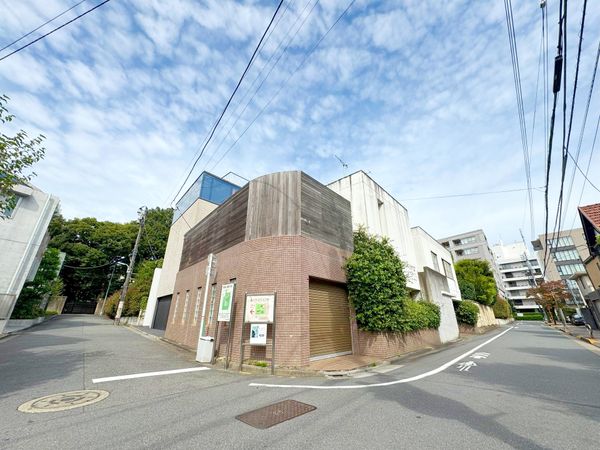目黒区駒場4丁目 土地 前面道路含む外観